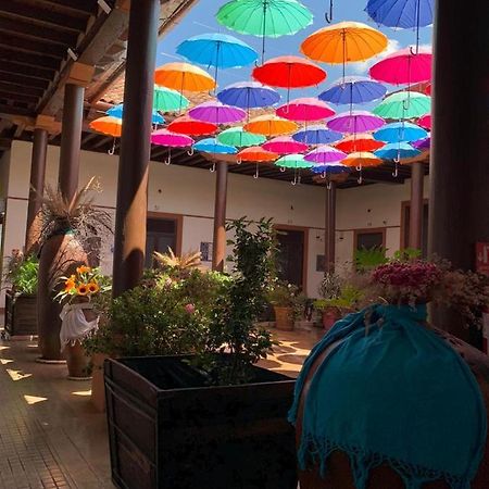 Hotel Villa De Flores Uruapan  Eksteriør bilde