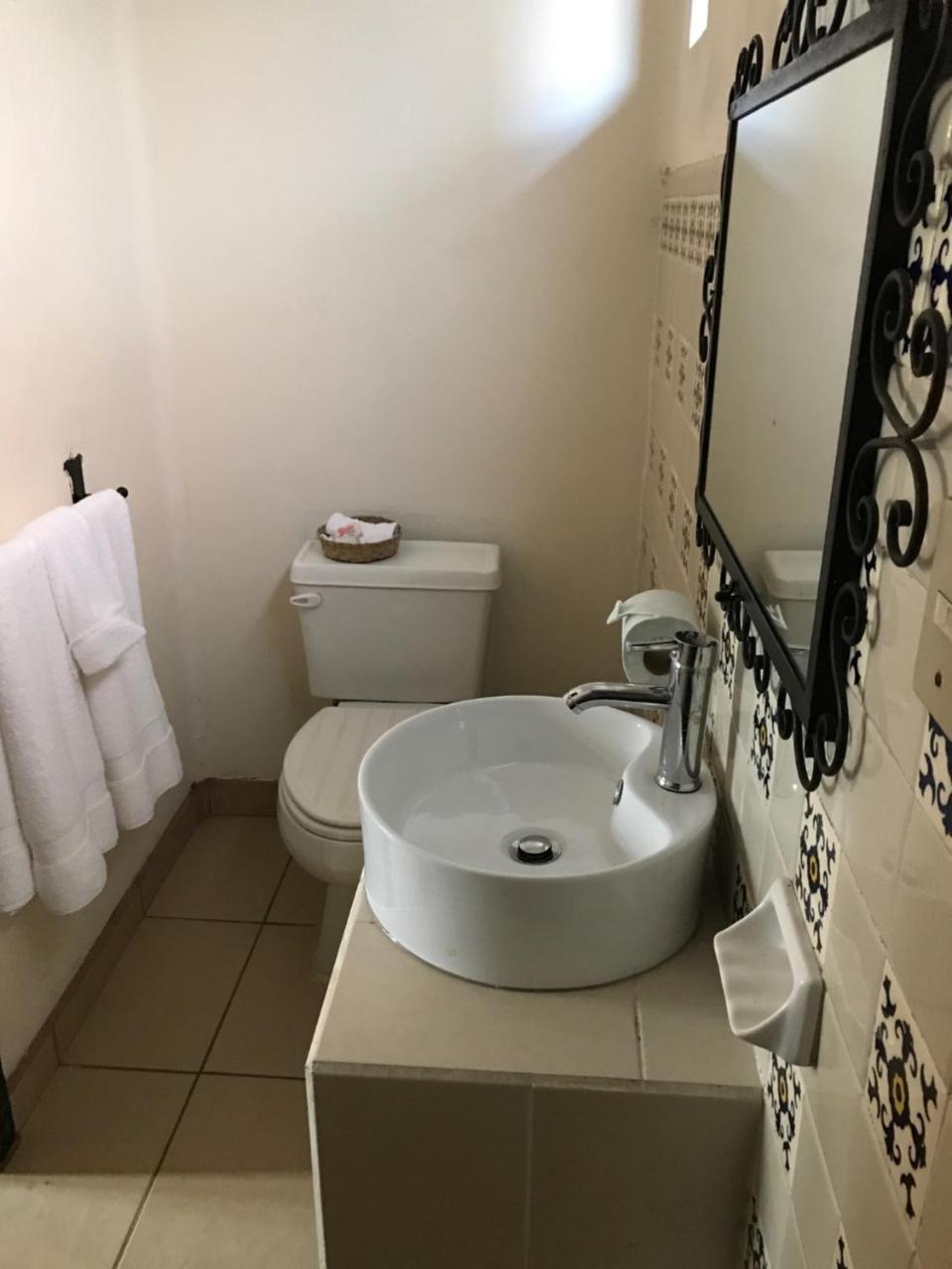 Hotel Villa De Flores Uruapan  Eksteriør bilde