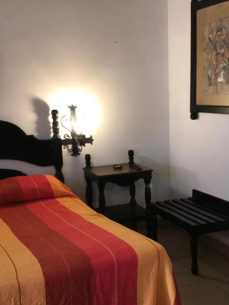 Hotel Villa De Flores Uruapan  Eksteriør bilde