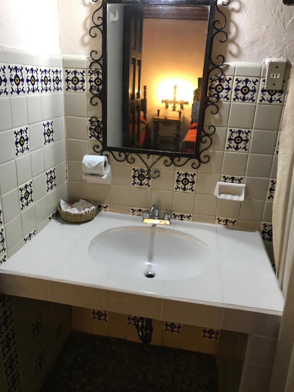 Hotel Villa De Flores Uruapan  Eksteriør bilde