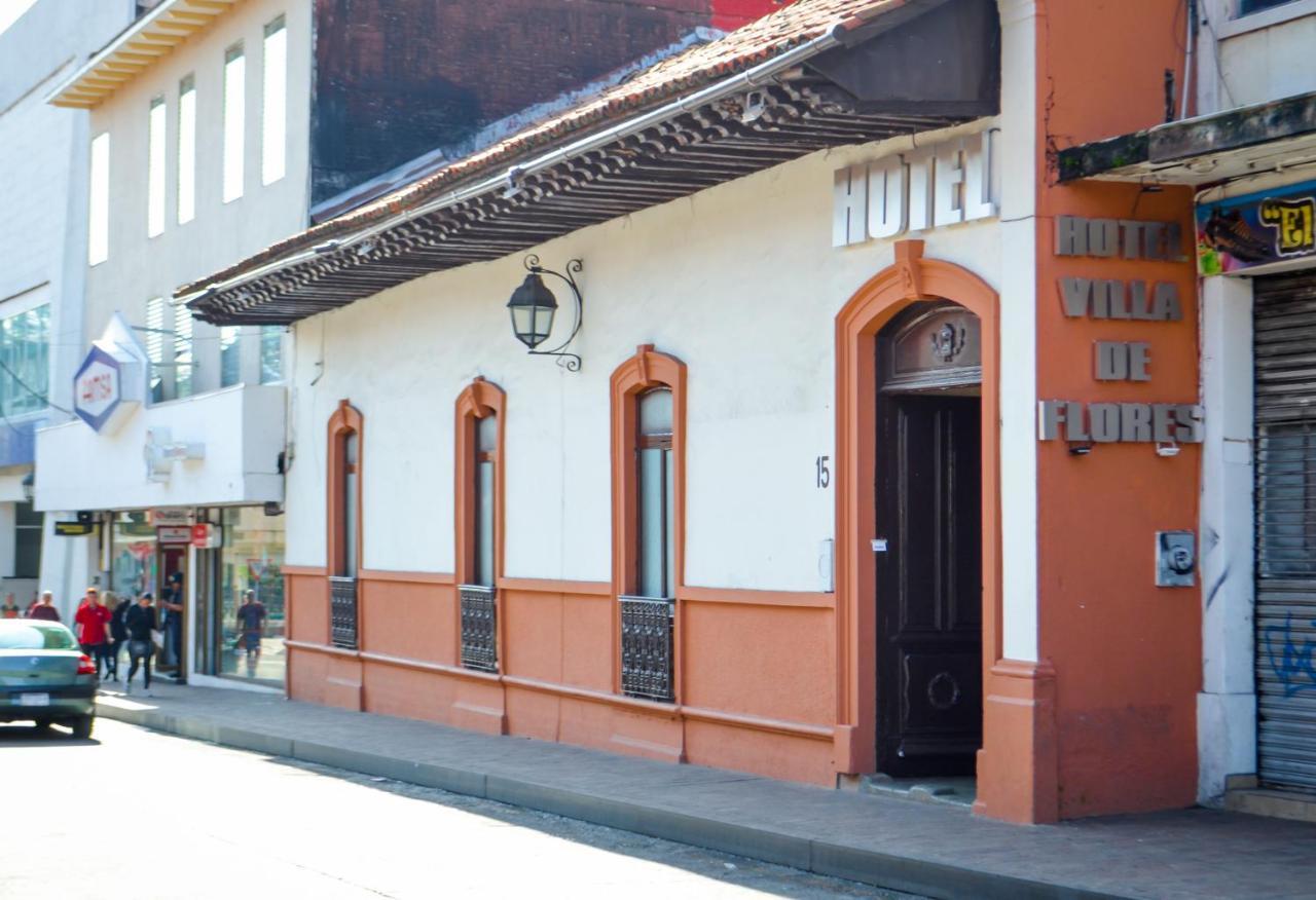 Hotel Villa De Flores Uruapan  Eksteriør bilde