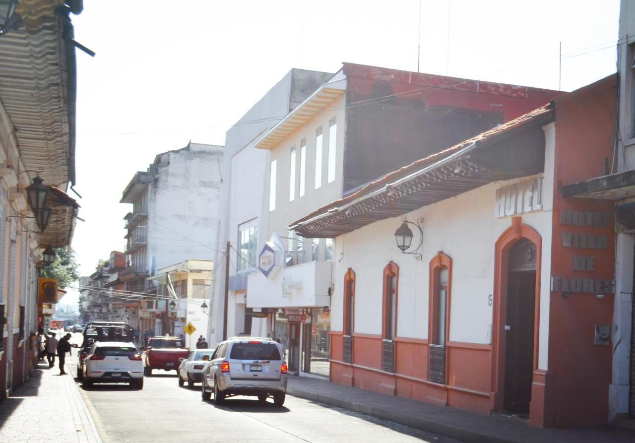 Hotel Villa De Flores Uruapan  Eksteriør bilde