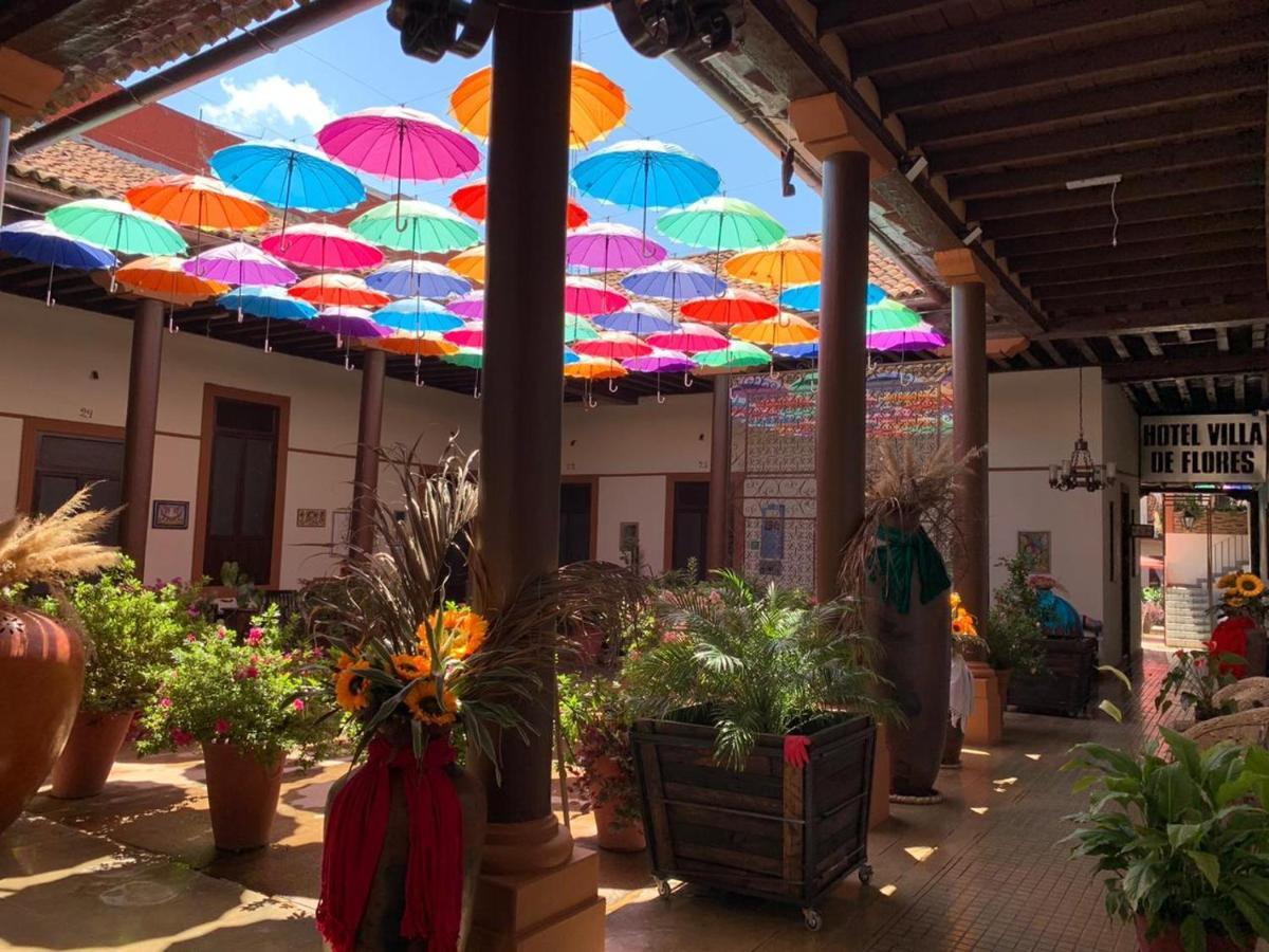 Hotel Villa De Flores Uruapan  Eksteriør bilde