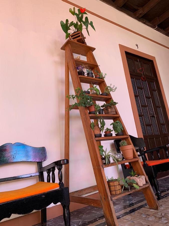 Hotel Villa De Flores Uruapan  Eksteriør bilde