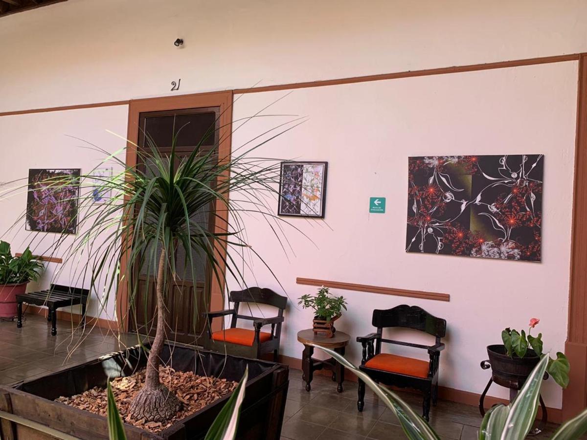 Hotel Villa De Flores Uruapan  Eksteriør bilde